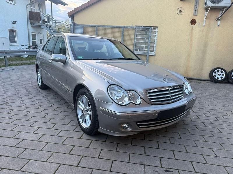 Gebraucht Mercedes C220 Elegance 150 PS (110 kW) 2004 Limousine