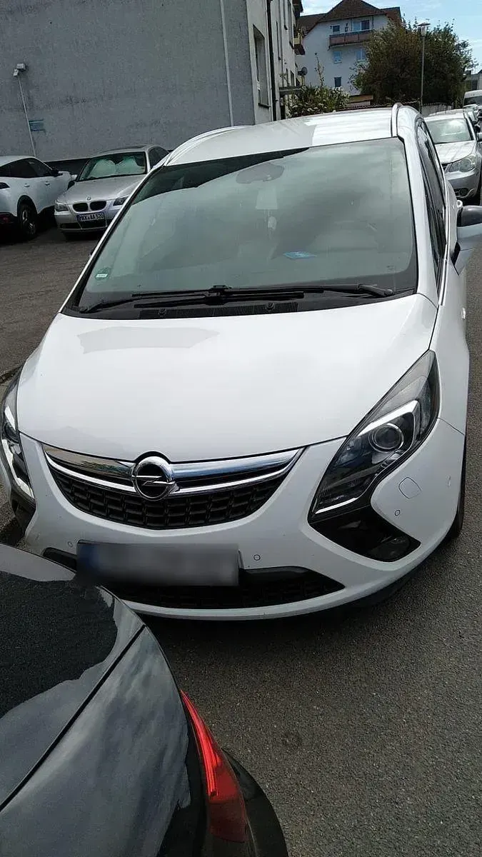 Gebraucht Opel Zafira Tourer 131 PS (96 kW) 2016 Weiß Van / Kleinbus