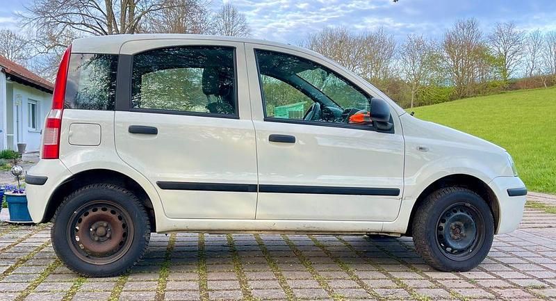Gebraucht Fiat Panda 60 PS (44 kW) 2009 Weiß Kleinwagen