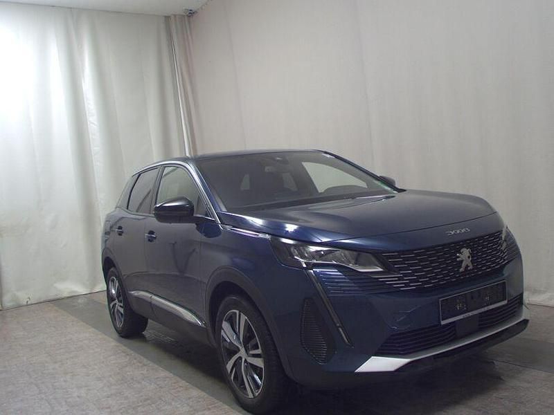 Gebraucht Peugeot 3008 Allure 131 PS (96 kW) 2023 Blau SUV