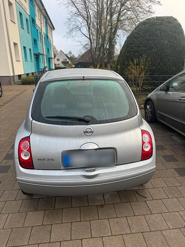 Gebraucht Nissan Micra 80 PS (58 kW) 2006 Silber Kleinwagen