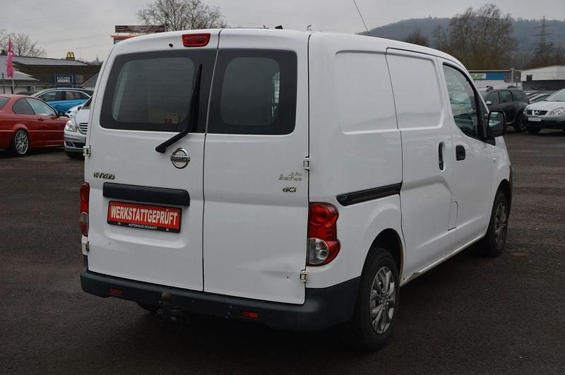 Gebraucht Nissan NV200 110 PS (80 kW) 2015 Weiß Van / Kleinbus