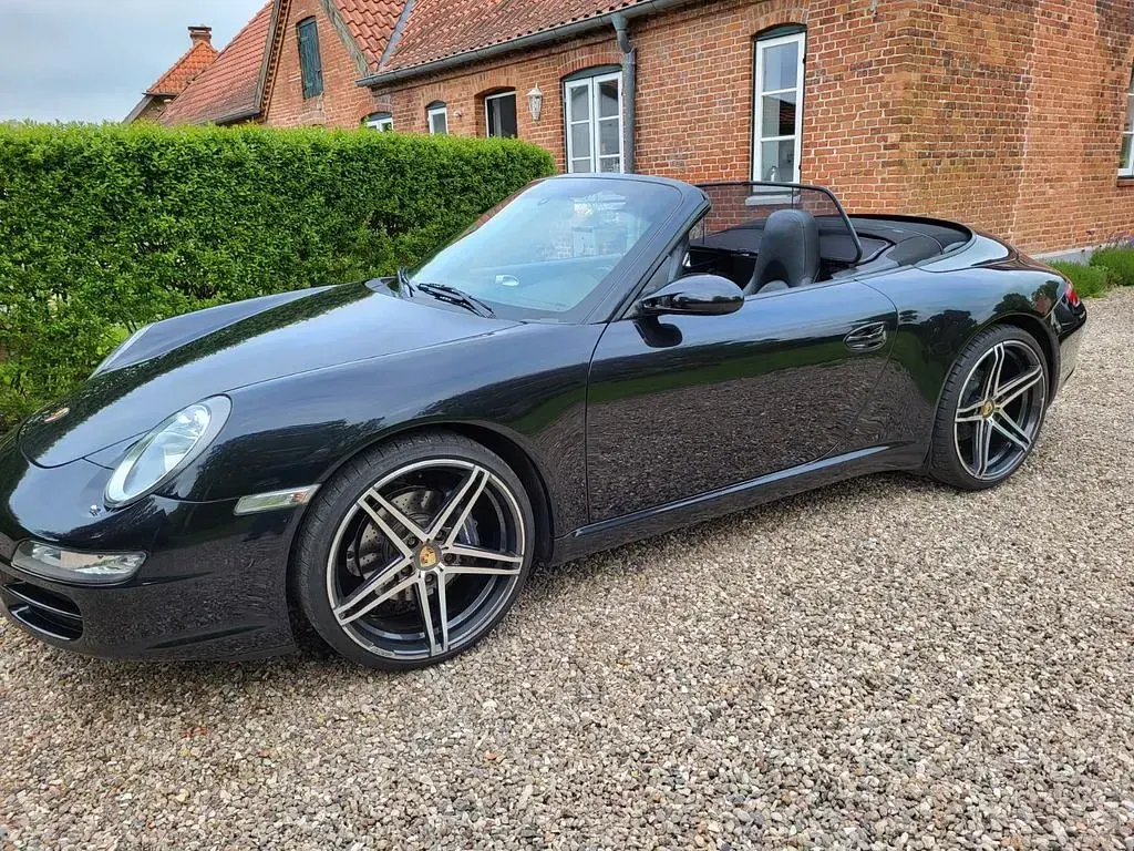 Gebraucht Porsche 911 Carrera Cabriolet 325 PS (239 kW) 2005 Schwarz Cabrio