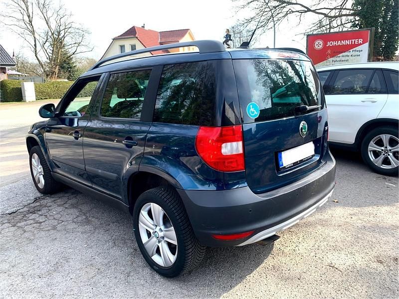 Gebraucht Skoda Yeti Elegance 110 PS (80 kW) 2013 Blau SUV