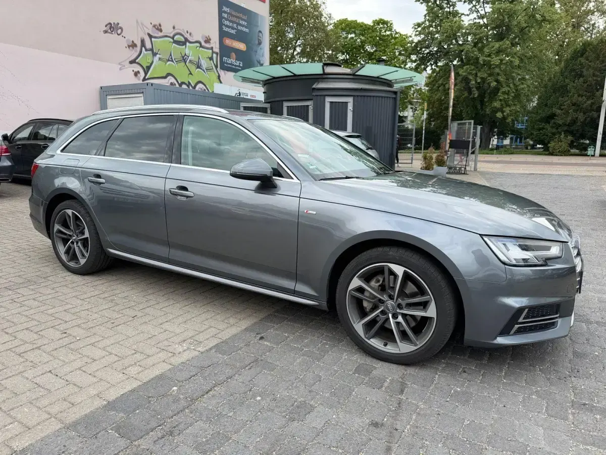 Używany Audi A4 S-Line 190 KM (139 kW) 2016 Szary Kombi