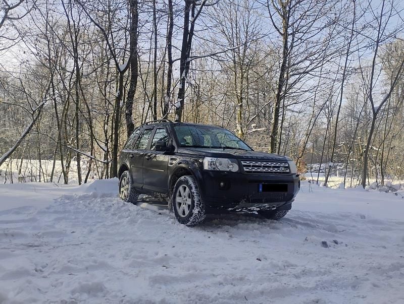 Schwarz Gebraucht 2011 Land Rover Freelander 2 SUV | 12.700 € (Teuer) - Bild 1/4