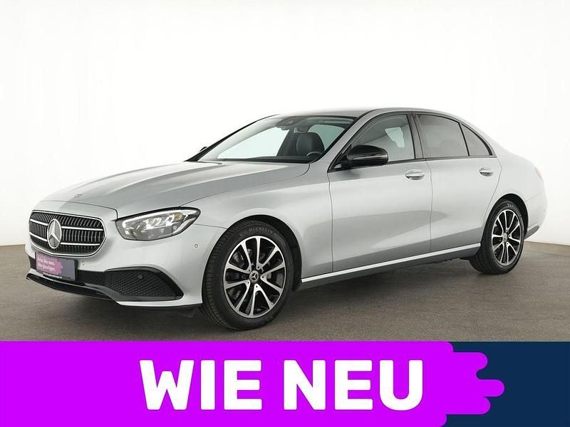 High tech silber Gebraucht 2023 Mercedes E200 Avantgarde Limousine | 36.978 € (Superpreis) - Bild 1/4