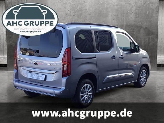 Gebraucht Toyota Proace Verso City 100 kW (136 PS) 2023 Silber Kombi
