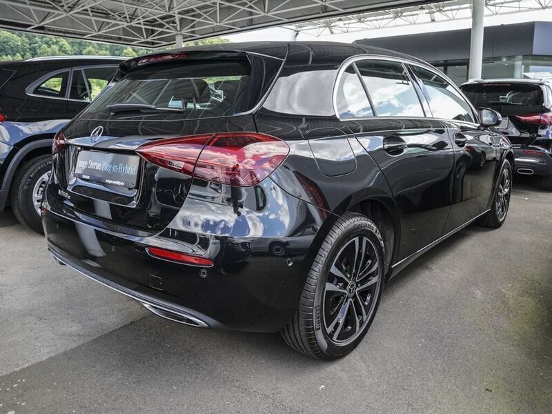 Gebraucht Mercedes A250 Progressive 163 PS (119 kW) 2024 Othercolor Kleinwagen