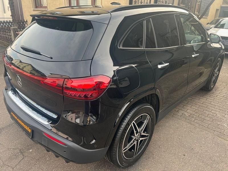 Gebraucht Mercedes EQA250+ 139 kW (190 PS) 2025 Schwarz SUV