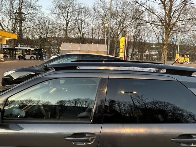 Grau Gebraucht 2016 Citroën C4 Cactus PureTech Kleinwagen | 7.700 € (Fairer Preis) - Bild 1/4