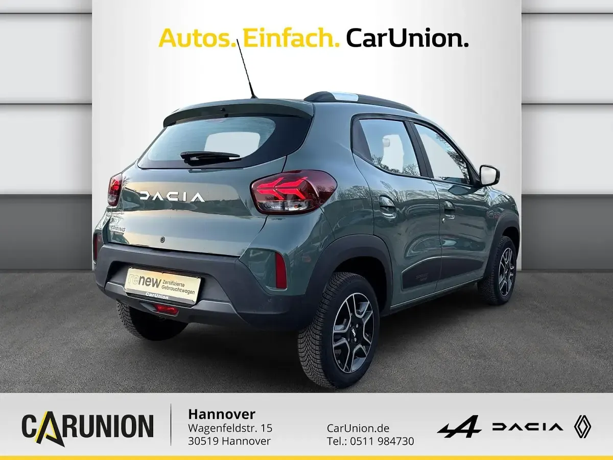 Usado Dacia Spring Essentiel 33 kW (45 CV) 2023 Verde Utilitario