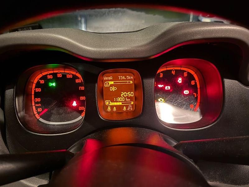 Gebraucht Fiat Panda Easy 69 PS (50 kW) 2014 Rot Kleinwagen