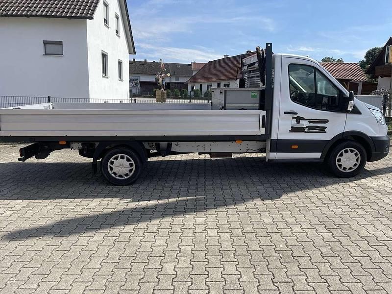 Gebraucht Ford Transit Trend 170 PS (125 kW) 2021 Frostweiß Van / Kleinbus