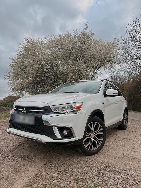 Gebraucht Mitsubishi ASX 117 PS (86 kW) 2018 Weiß SUV