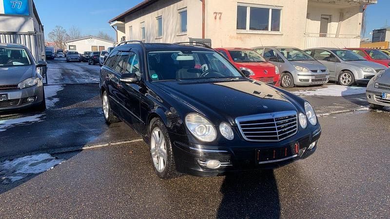 Gebraucht Mercedes E200 184 PS (135 kW) 2007 Schwarz Kombi