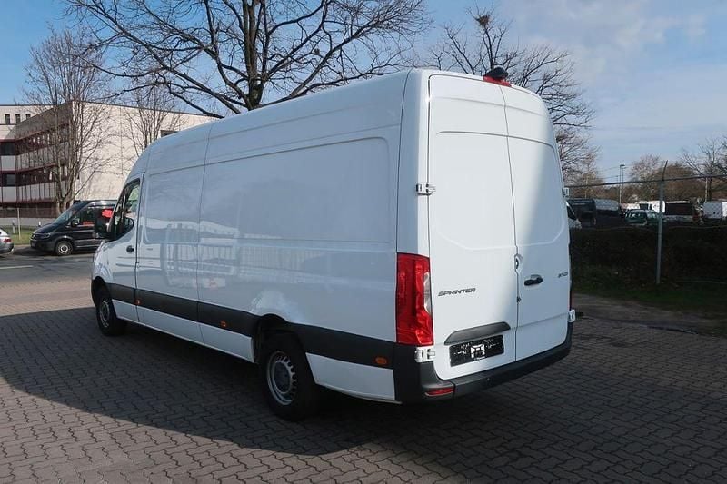 Gebraucht Mercedes Sprinter 170 PS (125 kW) 2022 Weiß Van