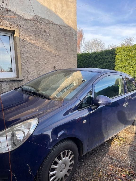 Blau Gebraucht 2009 Opel Corsa Edition Limousine | 999 € (Superpreis) - Bild 1/3