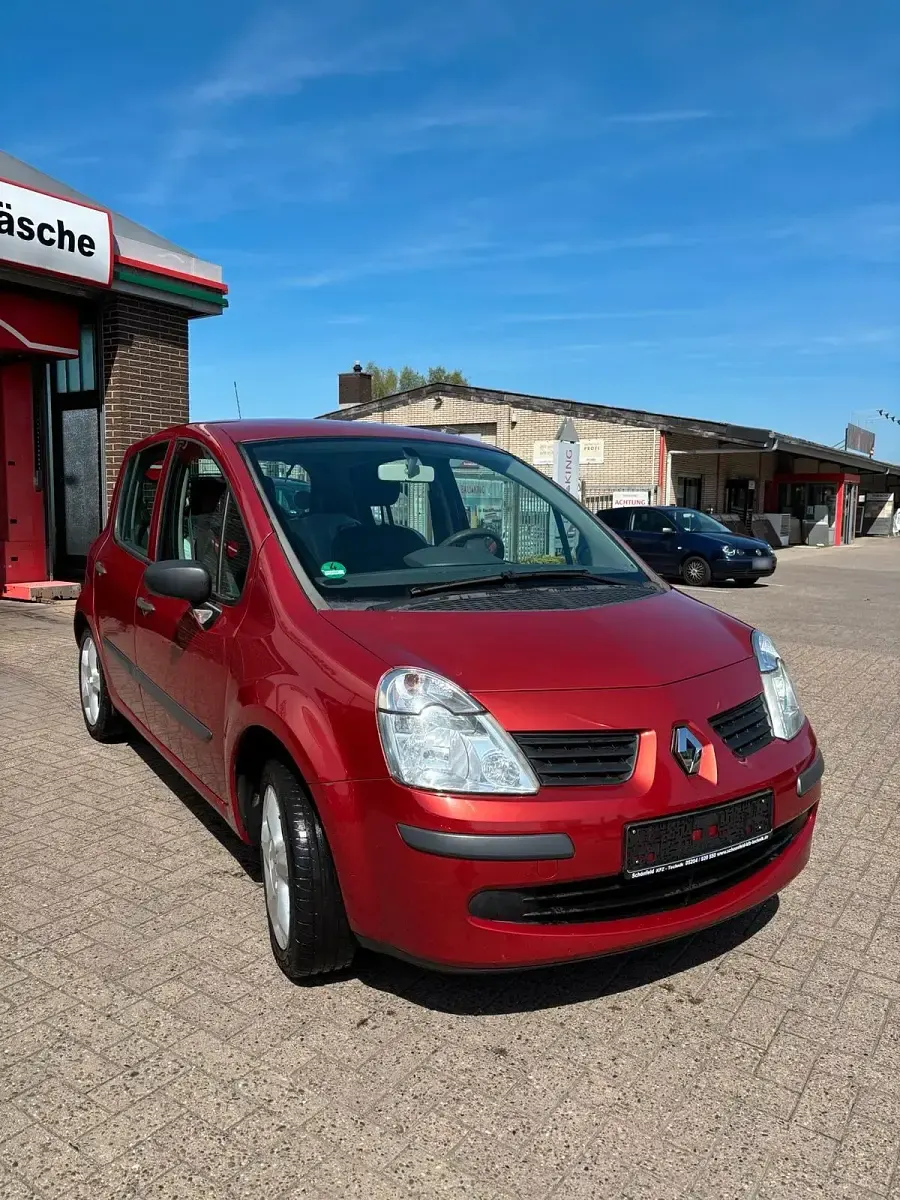 Usata Renault Modus 65 CV (47 kW) 2006 Rosso Monovolume