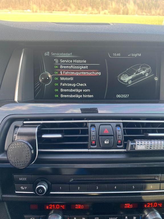 Gebraucht BMW 550 Luxury Line 449 PS (330 kW) 2014 Schwarz Limousine