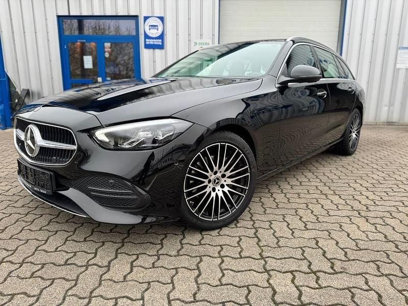 Schwarz Gebraucht 2023 Mercedes C180 Limousine | 29.999 € (Superpreis) - Bild 1/4