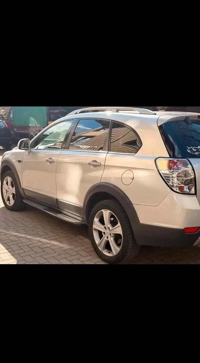 Gebraucht Chevrolet Captiva 184 PS (135 kW) 2012 Silber SUV