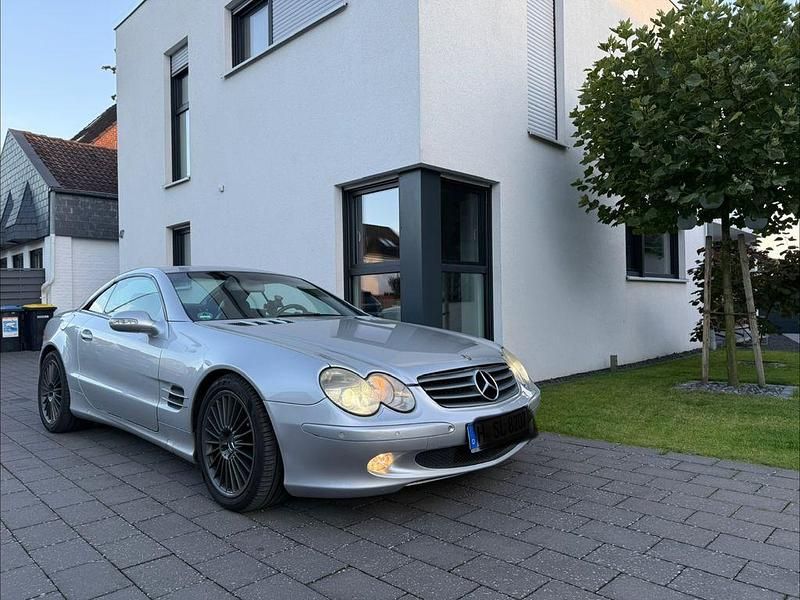 Silber Gebraucht 2006 Mercedes SL350 AMG Cabrio | 19.975 € (Fairer Preis) - Bild 1/4