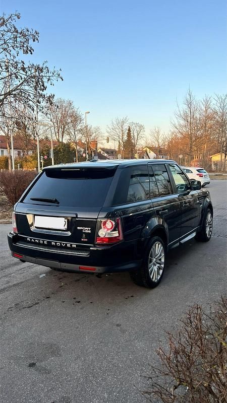 Schwarz Gebraucht 2010 Land Rover Range Rover Sport SUV | 14.000 € (Teuer) - Bild 1/4