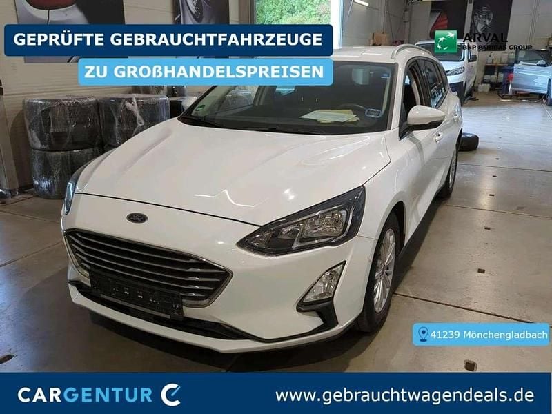 Frostweiß Gebraucht 2020 Ford Focus Titanium Kombi | 17.190 € (Guter Preis) - Bild 1/2