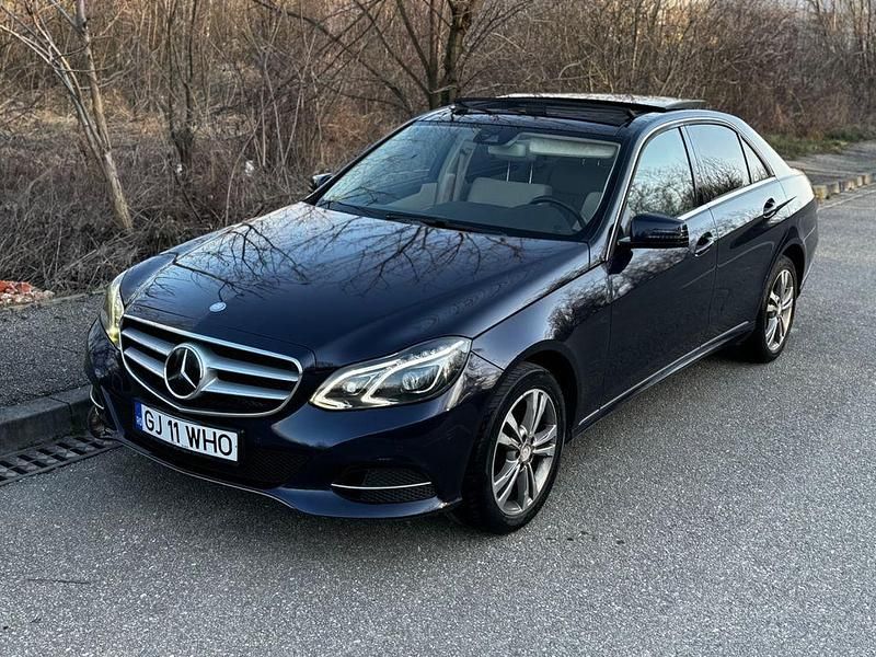 Gebraucht Mercedes E350 258 PS (189 kW) 2014 Blau Limousine