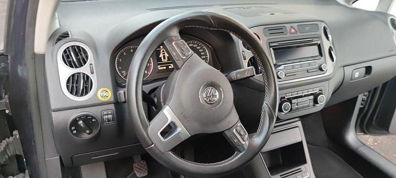 Gebraucht VW Golf Plus Cross Match 122 PS (89 kW) 2012 Blau Van / Kleinbus