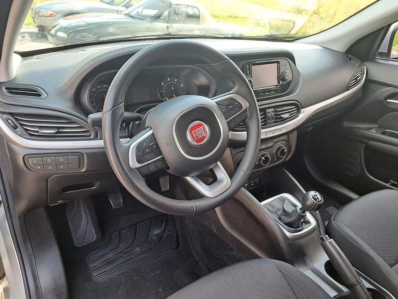 Gebraucht Fiat Tipo 120 PS (88 kW) 2016 Silber Kombi