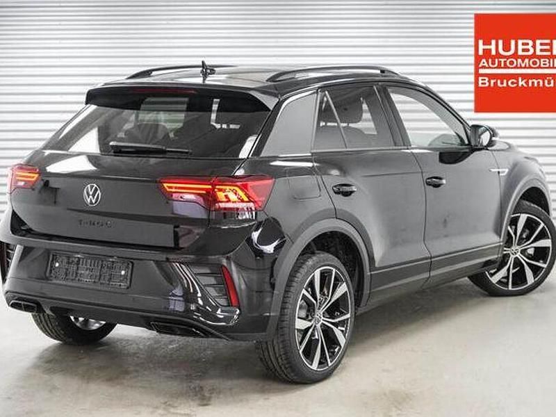 Neu VW T-Roc R-line 150 PS (110 kW) 2025 Deep black metallic (2t) SUV