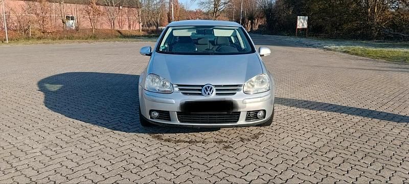 Gebraucht VW Golf V Trendline 102 PS (75 kW) 2007 Silber Kleinwagen