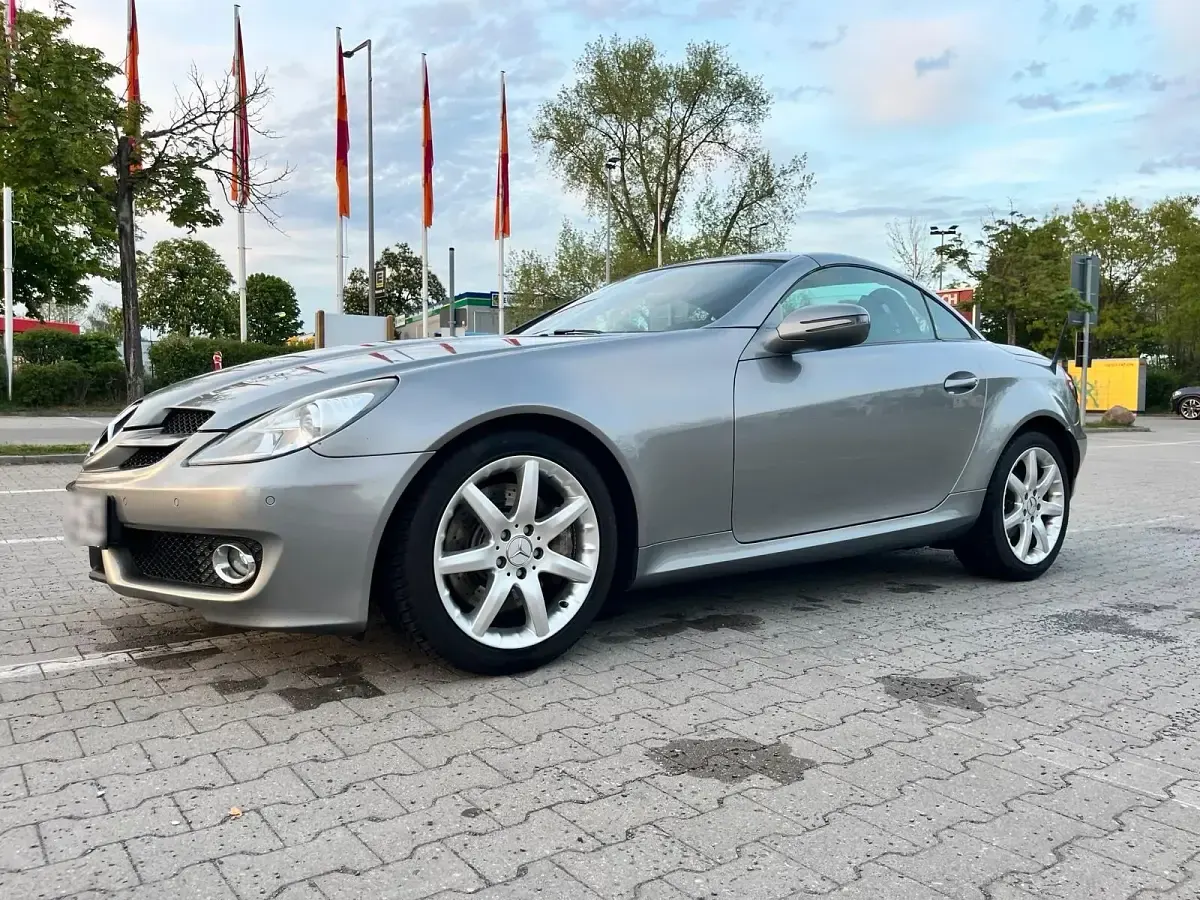 Gebraucht Mercedes SLK200 184 PS (135 kW) 2009 Grau Cabrio