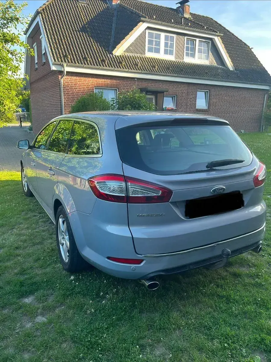 Gebraucht Ford Mondeo 200 PS (147 kW) 2011 Grau Kombi
