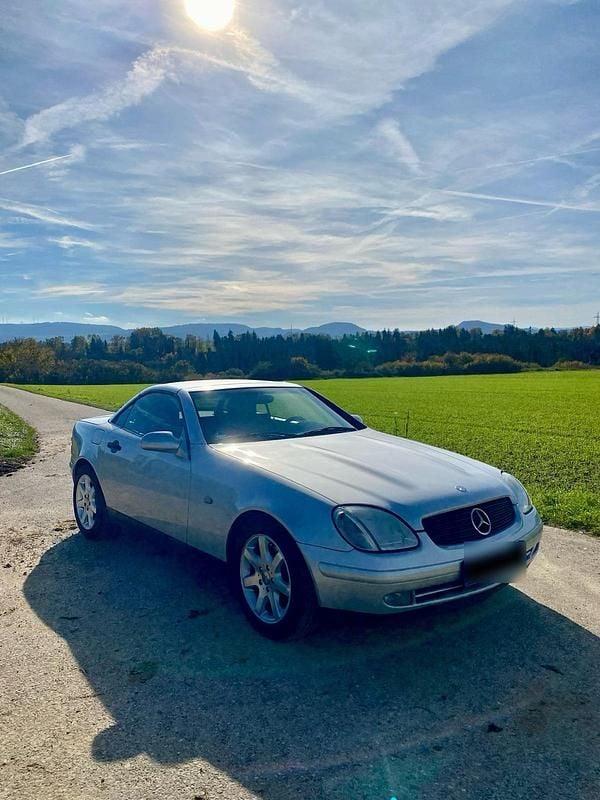 Gebraucht Mercedes SLK200 136 PS (100 kW) 1999 Silber Cabrio