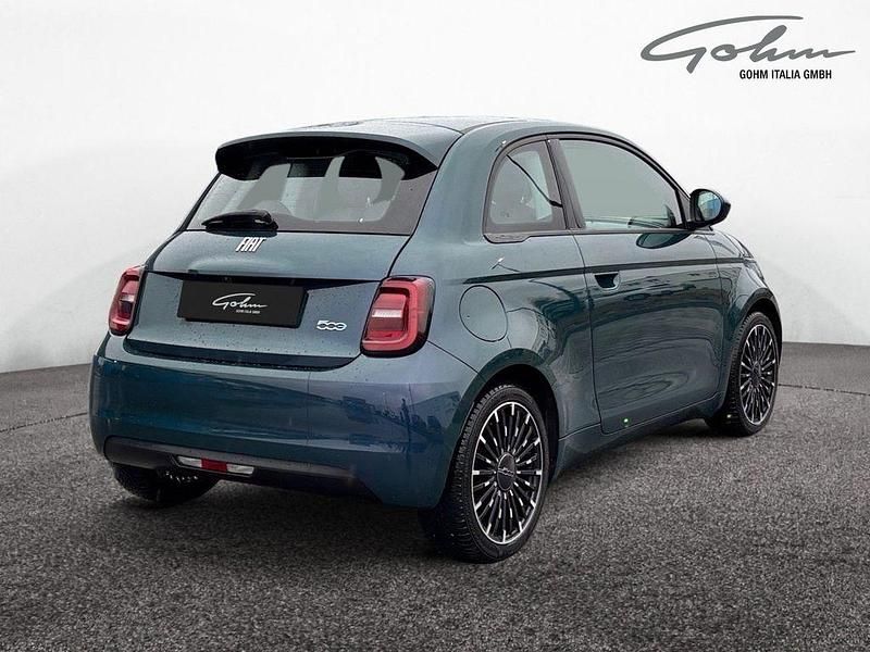 Gebraucht Fiat 500e Icon 86 kW (118 PS) 2022 Grün Limousine