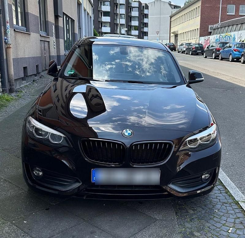 Gebraucht BMW 218 Advantage 150 PS (110 kW) 2017 Braun Coupé