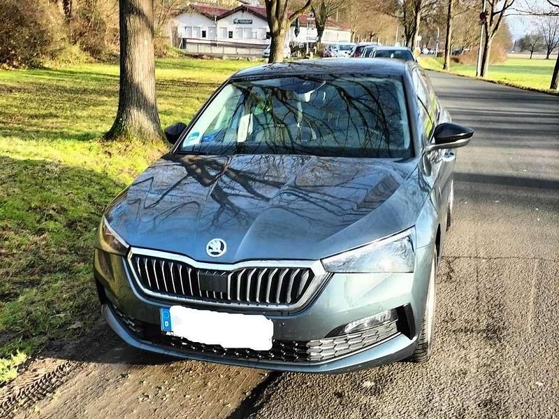 Gebraucht Skoda Scala Style 116 PS (85 kW) 2019 Grau Kleinwagen