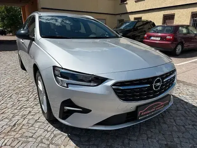 Gebraucht Opel Insignia Elegance 174 PS (127 kW) 2023 Silber Kombi