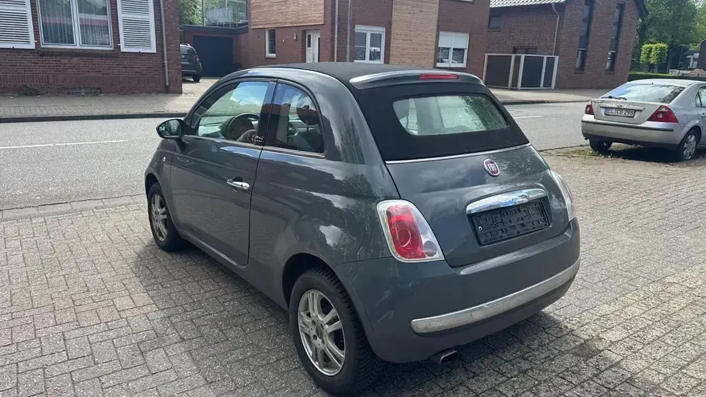 Gebraucht Fiat 500 Lounge 69 PS (50 kW) 2014 Grau Cabrio