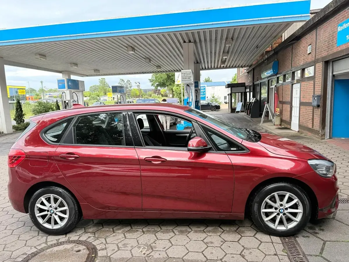 Gebraucht BMW 218 150 PS (110 kW) 2014 Rot Kombi