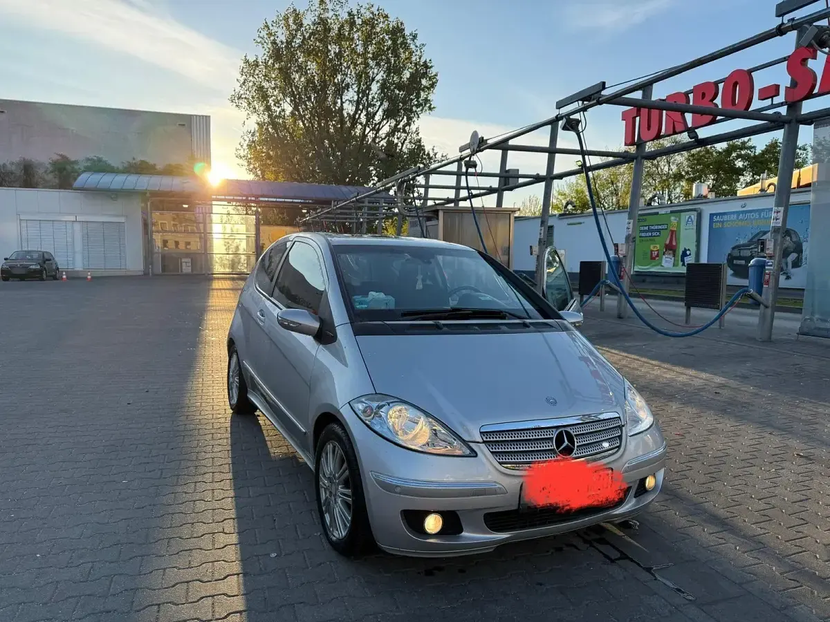 Gebraucht Mercedes A200 Elegance 140 PS (102 kW) 2006 Silber Van / Kleinbus