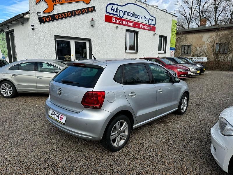 Gebraucht VW Polo Match 69 PS (50 kW) 2012 Reflexsilber metallic Kleinwagen