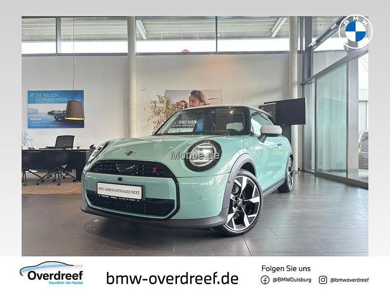 Grün Neu 2024 Mini Cooper S Favoured Kleinwagen | 34.390 € (Etwas zu teuer) - Bild 1/4
