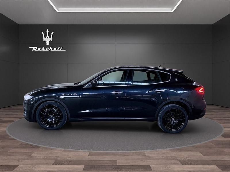 Gebraucht Maserati Levante 430 PS (316 kW) 2018 Schwarz SUV