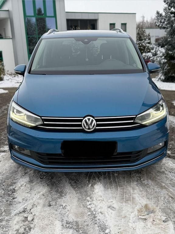 Gebraucht VW Touran Highline 150 PS (110 kW) 2018 Blau Van / Kleinbus