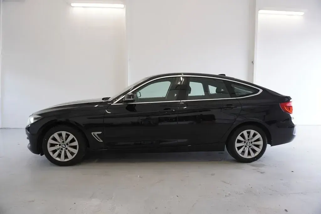 Gebraucht BMW 320 Gran Turismo 190 PS (139 kW) 2017 Schwarz Limousine