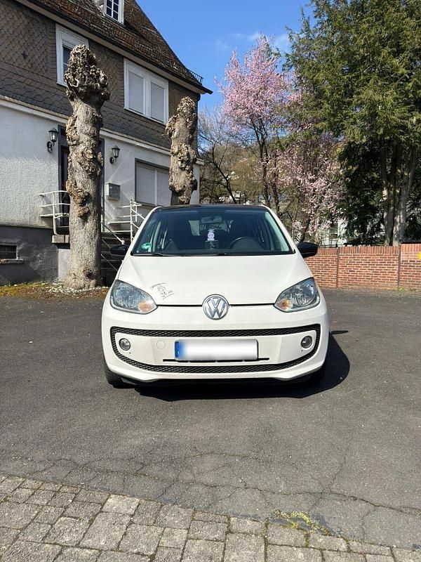 Second-hand VW up! 75 CP (55 kW) 2014 Alb Hatchback